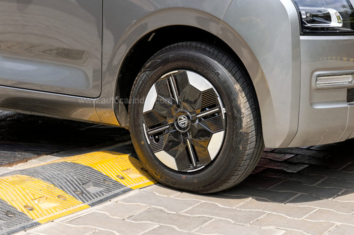 MG Comet EV India review: Box of Tricks